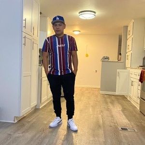 Meet your Posher, Gilbert